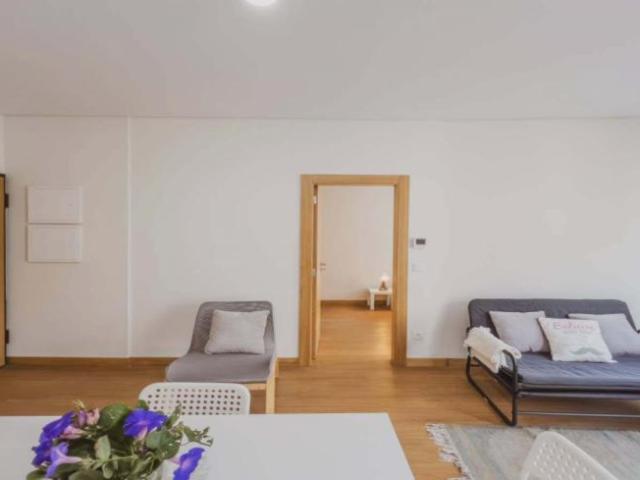1 quarto, Porto Porto 105168942