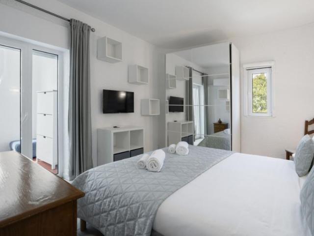 1 quarto, Quarteira Quarteira 104258046
