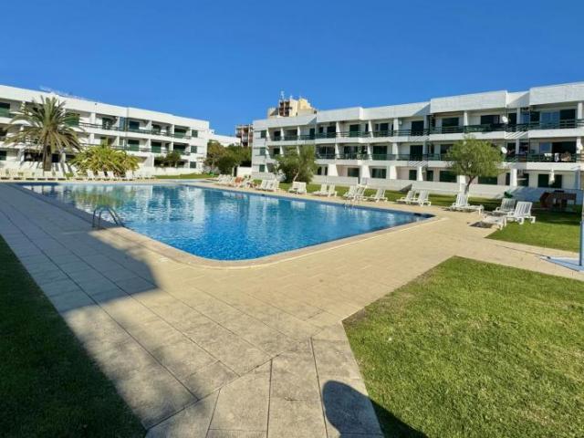 1 quarto, Quarteira Quarteira 8125 406 105975547