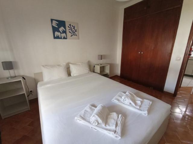 1 quarto, Quarteira Quarteira 99383265