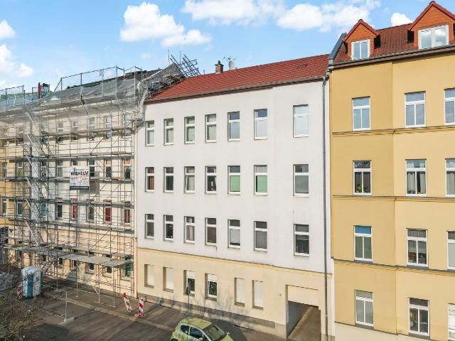 1 Raumwohnung mit Einbauküche in zentraler Lage!