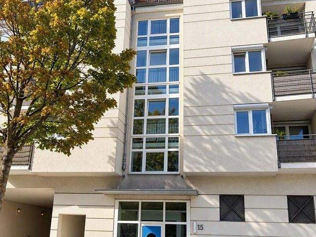 1 raumwohnung frisch renoviert in connewitz