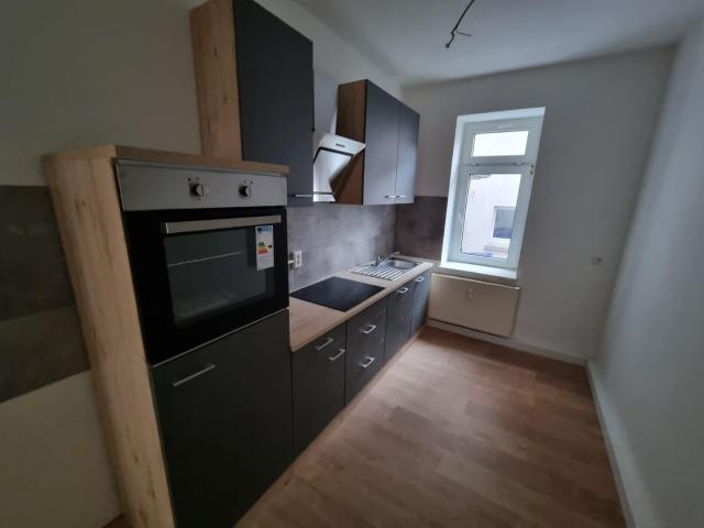 1 Raumwohnung 540 EUR Warm/ 43 qm mit Einbauküche