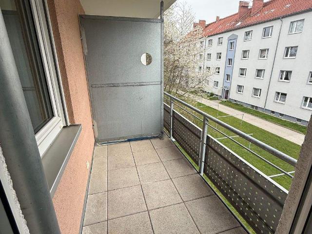 1 Raum APARTMENT MIT BALKON SENIOR LIVING Barrierefrei