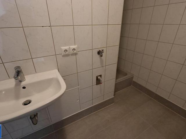 1 Raum Single Domizil Wohnung in Preißelpöhl neuer moderner Fussbodenbelag