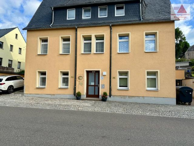 1 Raum Wohnung Fahrstuhl ebenerdige Dusche komplett möbliert Thum Jahnsbach!