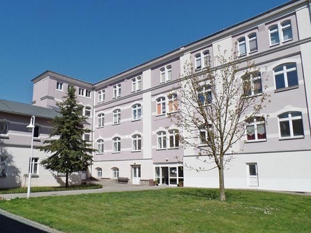 1 Raum Wohnung incl. Einbauküche, Fußbodenheizung und Lift