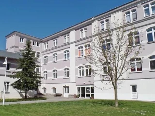 1 Raum Wohnung incl. Einbauküche, Fußbodenheizung und Lift