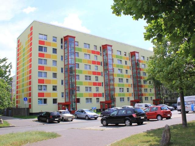 1 Raum Wohnung mit separater Küche und Südbalkon