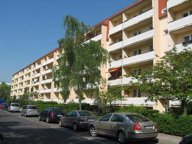 1 Raum Wohnung mit separater Küche und Südbalkon