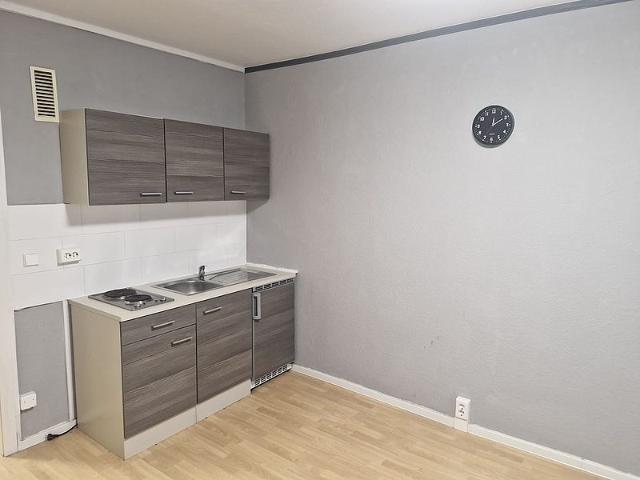 1 Raum Wohnung Straße der Befreiung 16