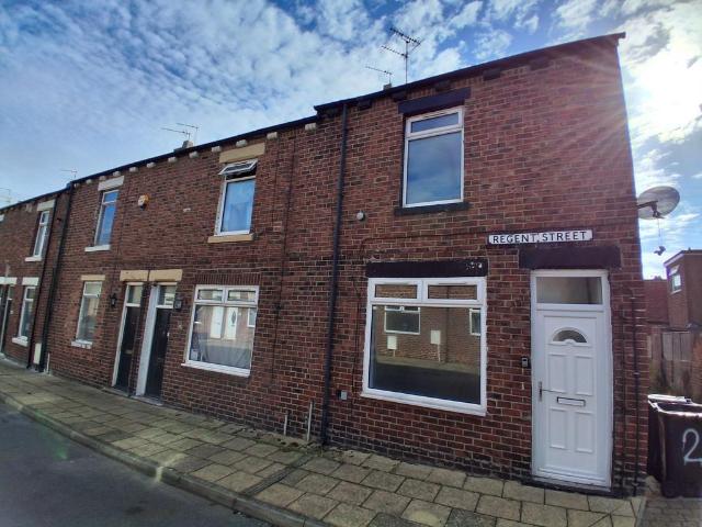 1 Regent Street, Bishop Auckland DL14 2 bed end of terrace house to rent £460 pcm £106 pw