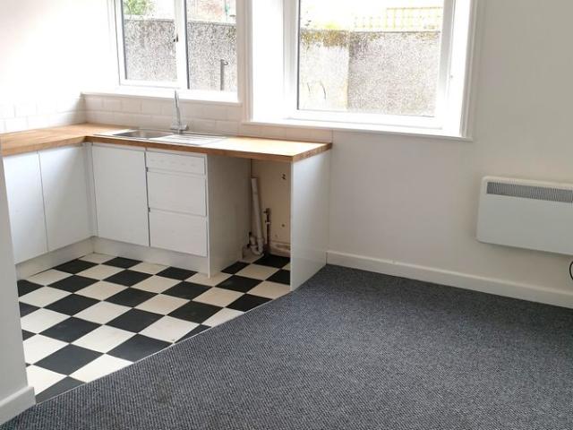 1 Reedville, Prenton CH43, 1 bed flat to rent, £650 pcm | PrimeLocation