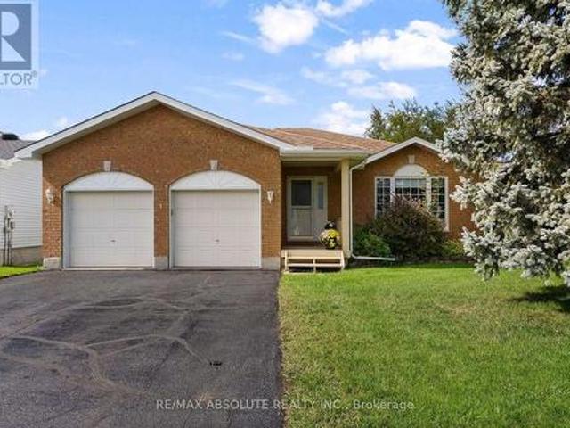 1 River Ridge Crescent, Arnprior, ON, K7S 3W1 house for sale | Listing ID X13725 | Royal LePage