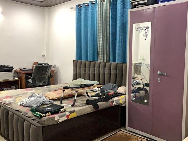 1 RK Apartment in Vasant Kunj for rent New Delhi. The reference number is 20960197