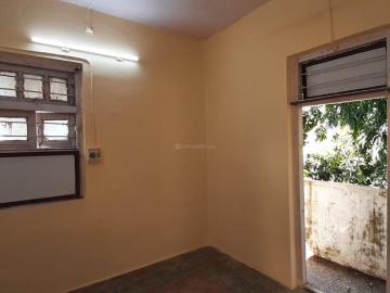1 RK Apartment in Vile Parle East for rent Mumbai. The reference number is 10862819