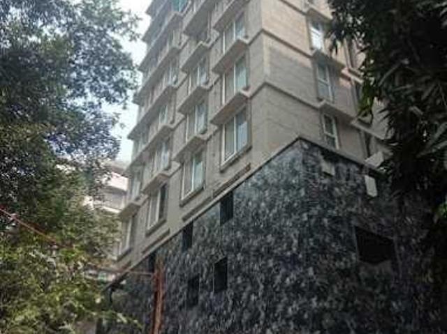 1 RK Apartment in Vile Parle West for resale Mumbai. The reference number is 18859315