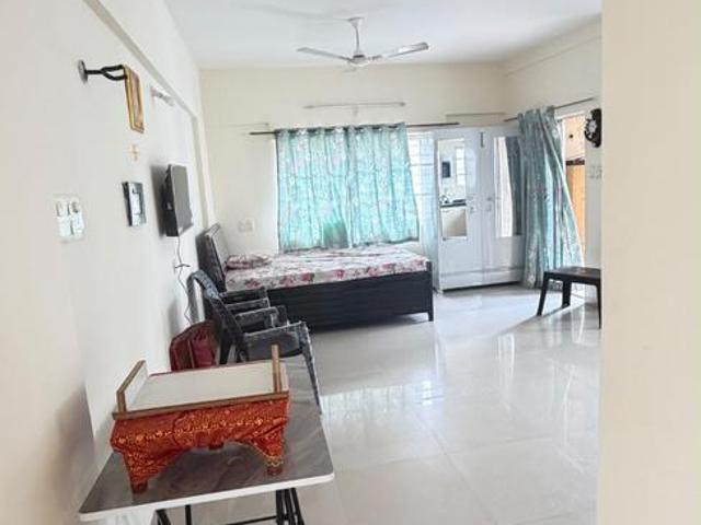 1 RK Apartment in Amanora Park Town for rent Pune. The reference number is 21178793
