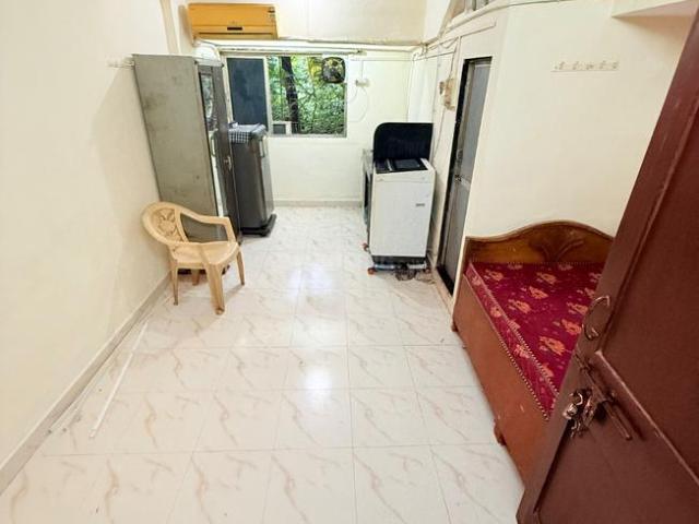 1 RK Apartment in Andheri East for rent Mumbai. The reference number is 21047033