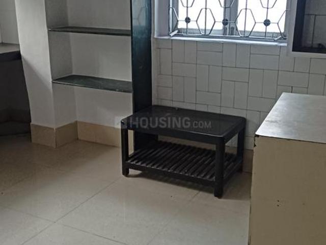 1 RK Apartment in Borivali East for rent Mumbai. The reference number is 18384183