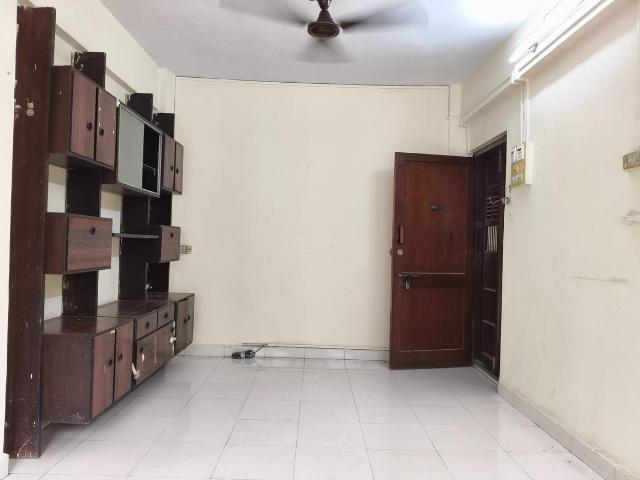 1 RK Apartment in Chembur for rent Mumbai. The reference number is 18561392