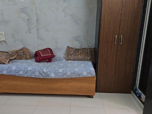 1 RK Apartment in Dahisar West for resale Mumbai. The reference number is 20433826