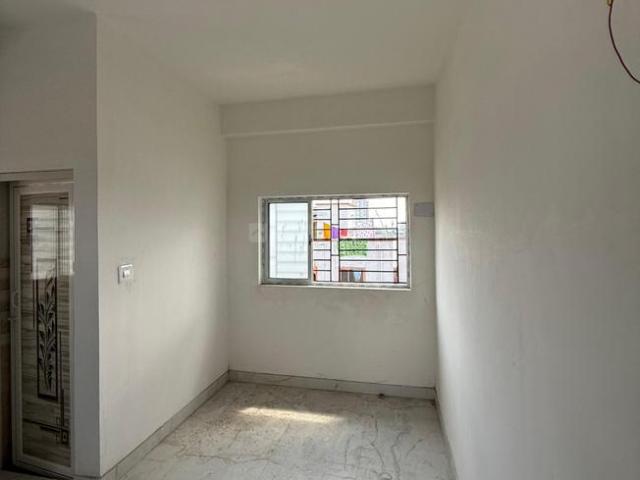 1 RK Apartment in Dakshindari for rent Kolkata. The reference number is 21353980