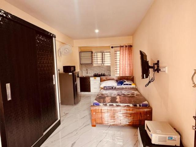 1 RK Apartment in Domlur Layout for rent Bengaluru. The reference number is 20657418