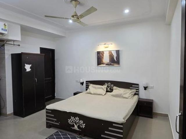 1 RK Apartment in DLF Phase 3 for rent Gurgaon. The reference number is 20086784