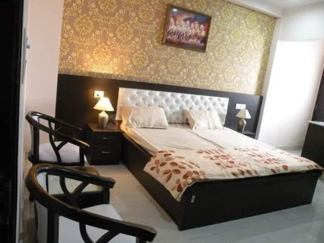 1 RK Apartment in DLF Phase 3 for rent Gurgaon. The reference number is 20645191