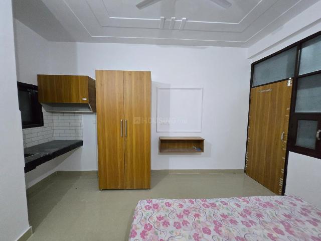 1 RK Apartment in DLF Phase 3 for rent Gurgaon. The reference number is 20667260