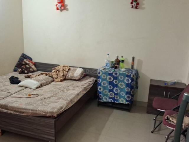 1 RK Apartment in DLF Phase 4 for rent Gurgaon. The reference number is 20381413