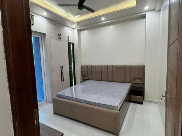 1 RK Apartment in DLF Phase 4 for rent Gurgaon. The reference number is 20828608