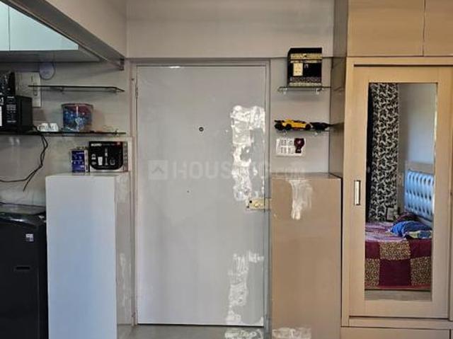 1 RK Apartment in Goregaon East for rent Mumbai. The reference number is 21047022