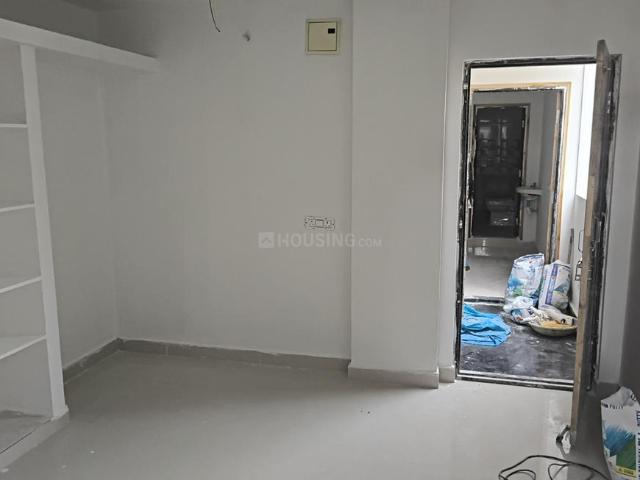 1 RK Apartment in Hafeezpet for rent Hyderabad. The reference number is 20557019