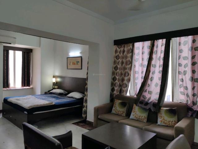 1 RK Apartment in Indirapuram for rent Ghaziabad. The reference number is 16426032