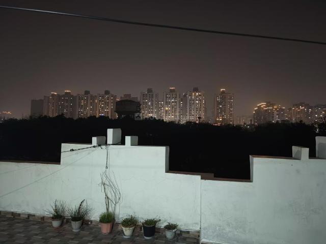 1 RK Apartment in Indirapuram for rent Ghaziabad. The reference number is 20852232