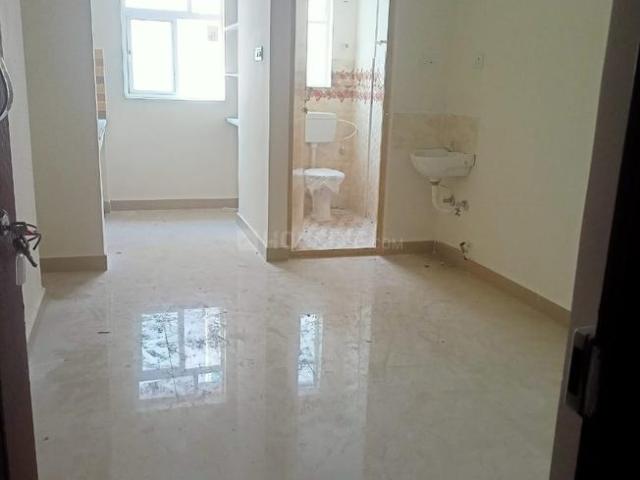 1 RK Apartment in Iyyapa Nagar for resale Chennai. The reference number is 13167498