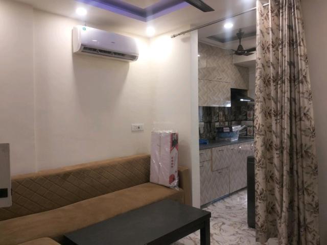 1 RK Apartment in Karampura for rent New Delhi. The reference number is 16110527