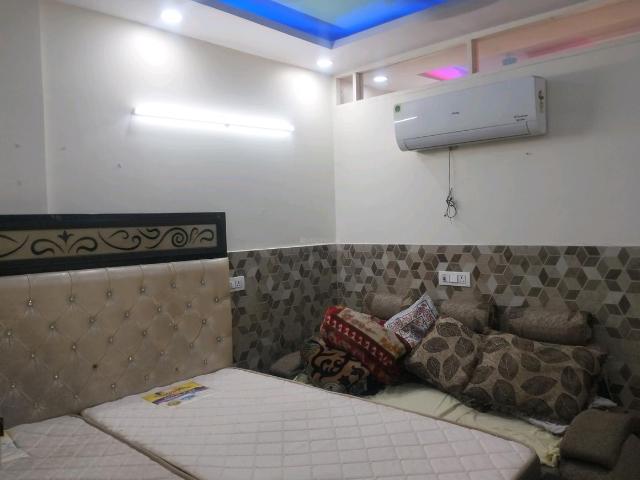 1 RK Apartment in Karampura for rent New Delhi. The reference number is 16110541