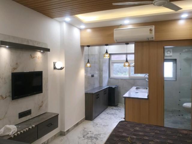 1 RK Apartment in Karampura for rent New Delhi. The reference number is 16193663