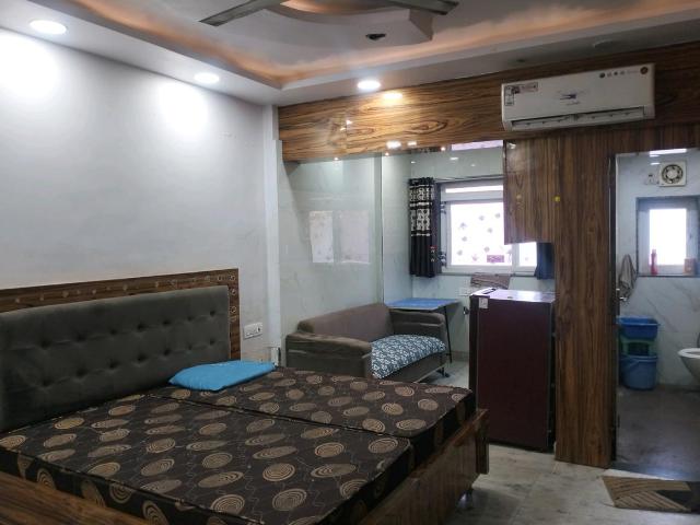 1 RK Apartment in Karampura for rent New Delhi. The reference number is 16539213