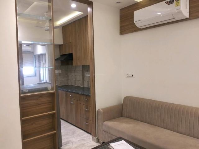1 RK Apartment in Karampura for rent New Delhi. The reference number is 16539235