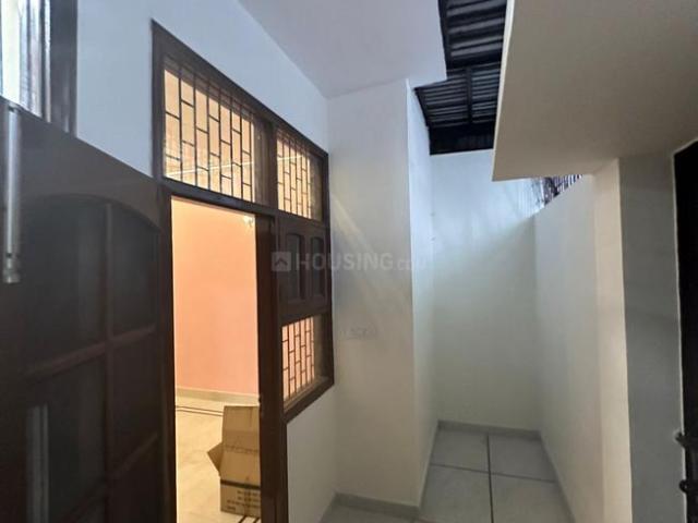 1 RK Apartment in Karampura for rent New Delhi. The reference number is 20787729