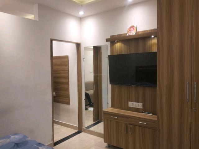 1 RK Apartment in Karampura for resale New Delhi. The reference number is 16193673