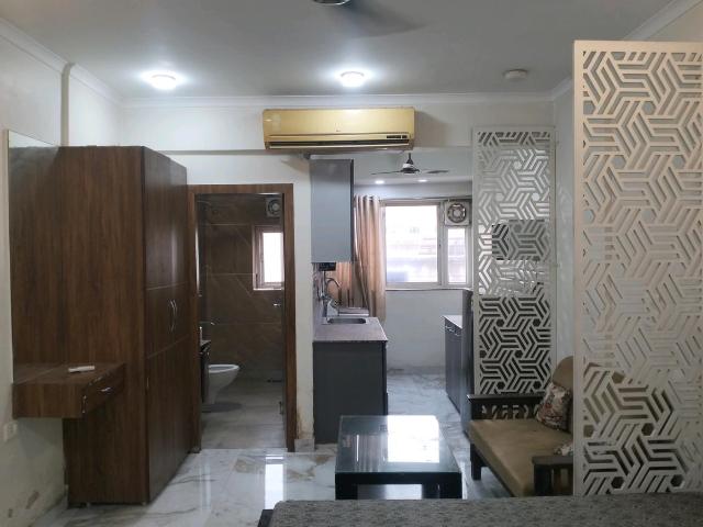 1 RK Apartment in Karampura for resale New Delhi. The reference number is 20583949