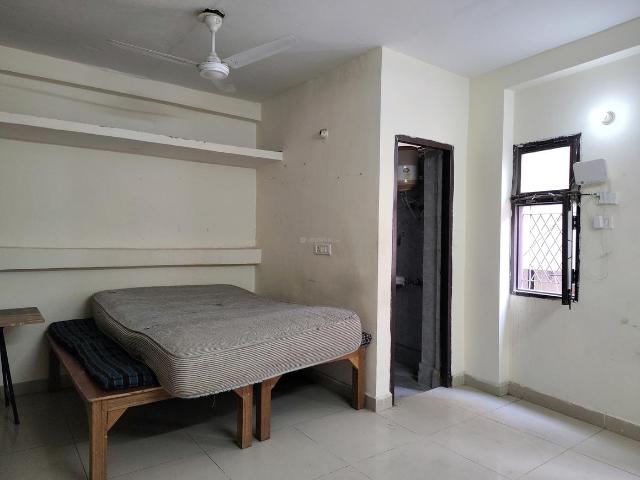 1 RK Apartment in Katwaria Sarai for rent New Delhi. The reference number is 20157550