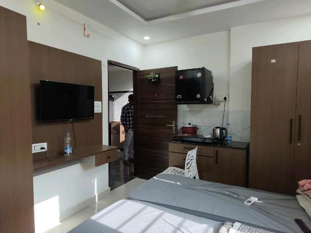 1 RK Apartment in Kondapur for rent Hyderabad. The reference number is 18759659