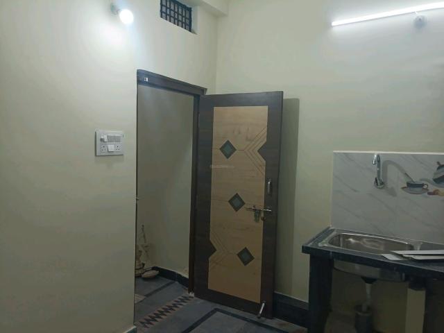 1 RK Apartment in Kondapur for rent Hyderabad. The reference number is 20611407