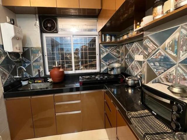 1 RK Apartment in Kurla East for resale Mumbai. The reference number is 21090362